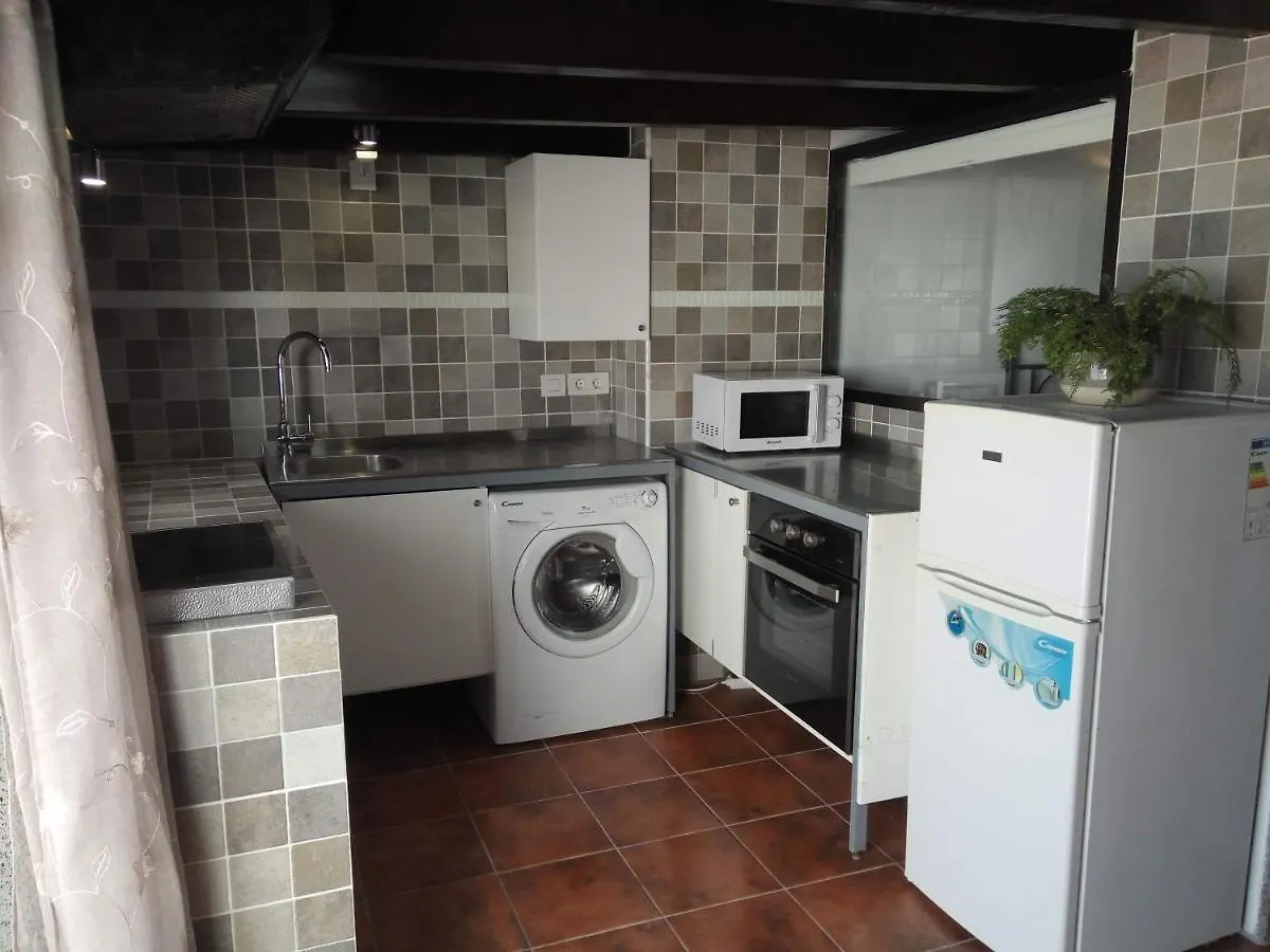 Aloelux Villa !! - Private Villa With Pool , Jacuzzi, Cinema, Massage ,Wonderful View, Art Desing Villa Tias Holiday home