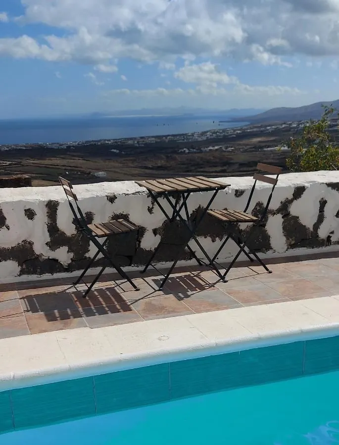 Сasa de vacaciones Aloelux Villa !! - Private Villa With Pool , Jacuzzi, Cinema, Massage ,Wonderful View, Art Desing Villa Tías