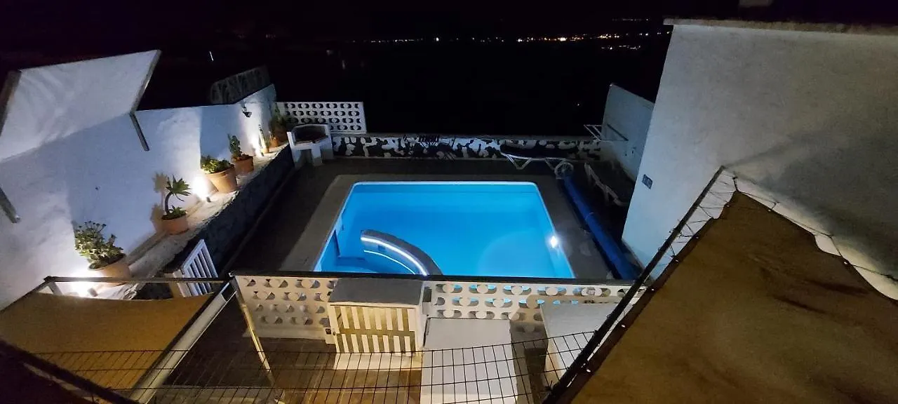 Aloelux Villa !! - Private Villa With Pool , Jacuzzi, Cinema, Massage ,Wonderful View, Art Desing Villa Tías